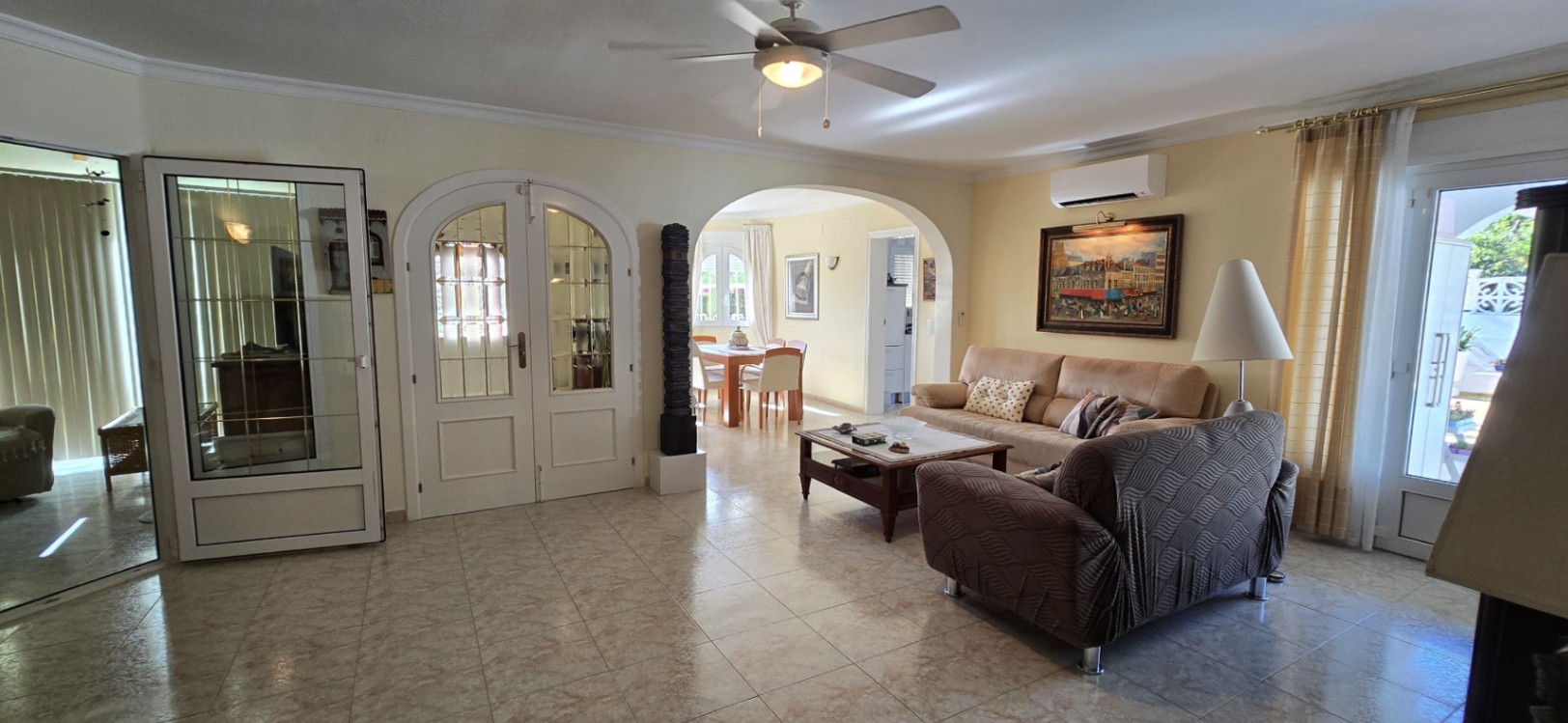 Villa en venta en Orba