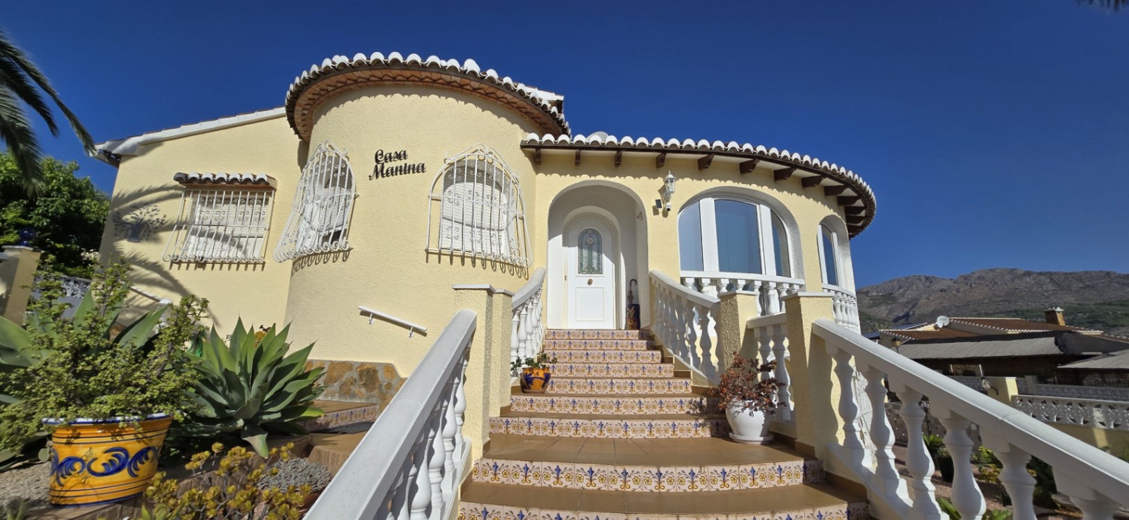 Villa en venta en Orba