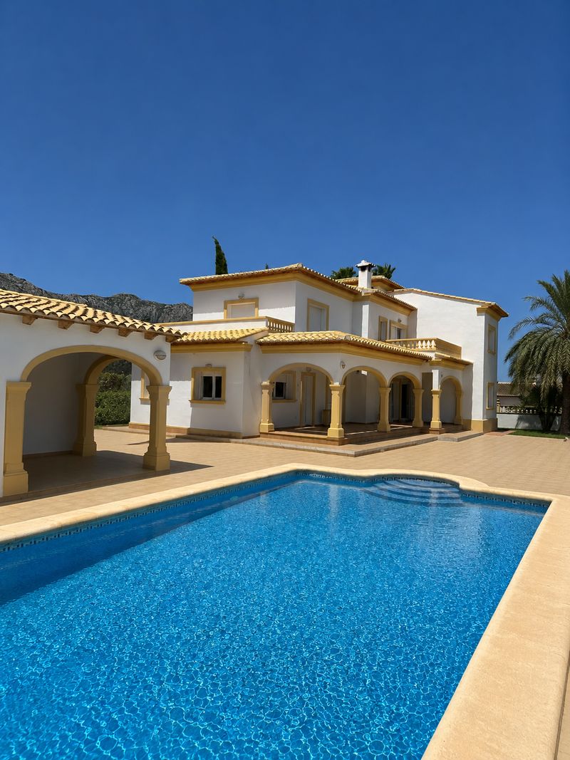 Villa mit 5 Schlafzimmern in Beniarbeig