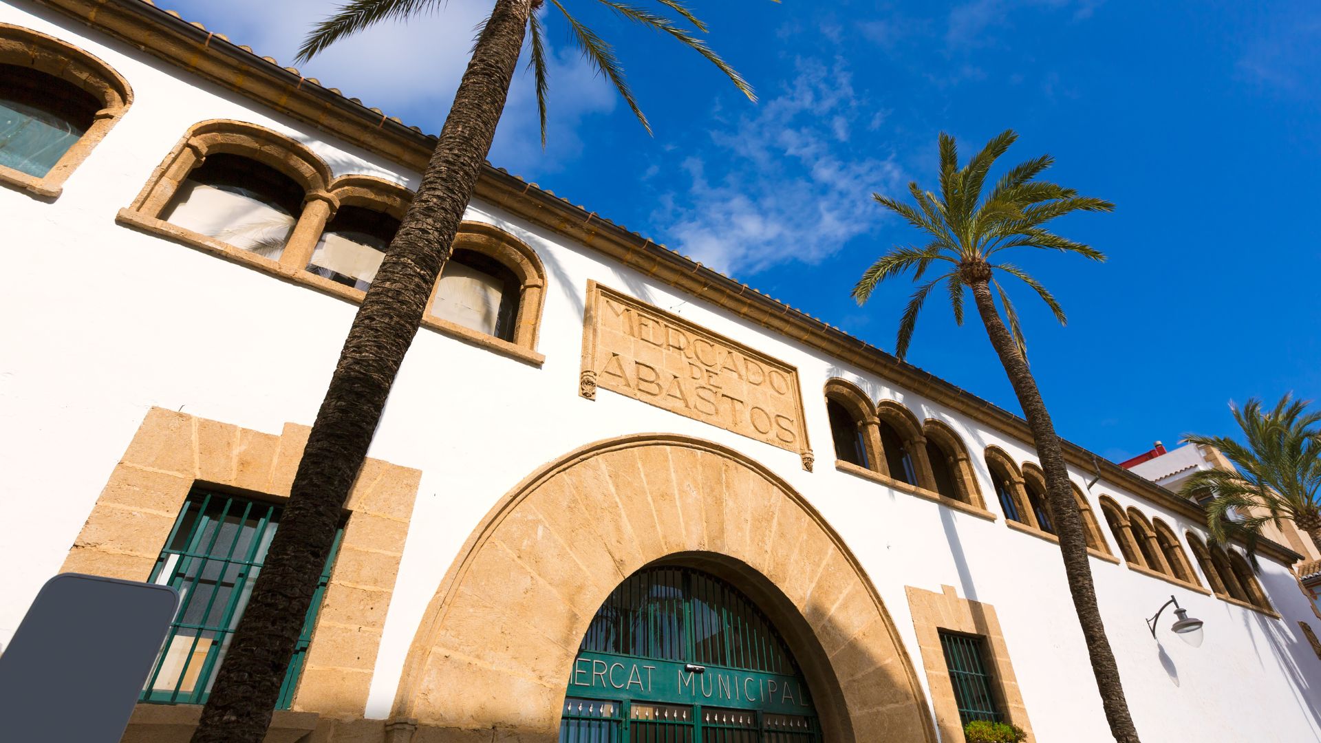 Mercados y tiendas locales en Jávea