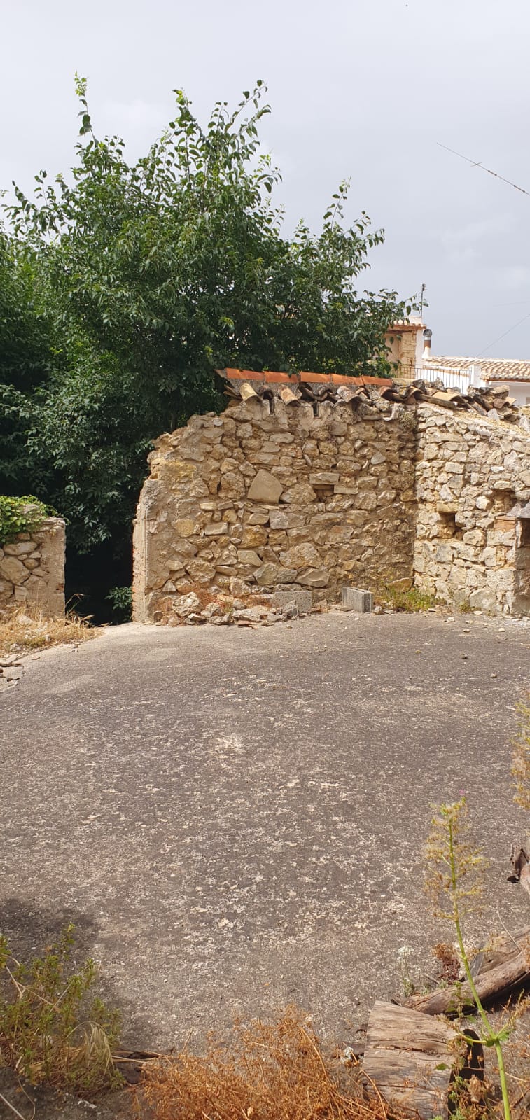 House in a village in Benimaurell